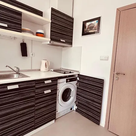 Апартамент Rainbow 3-213 Large Delux